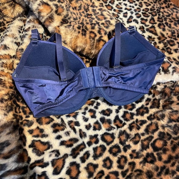 FREDERICKS Hollywood Exxtreme Cleavage Bra 38C NAVY - Picture 3 of 6